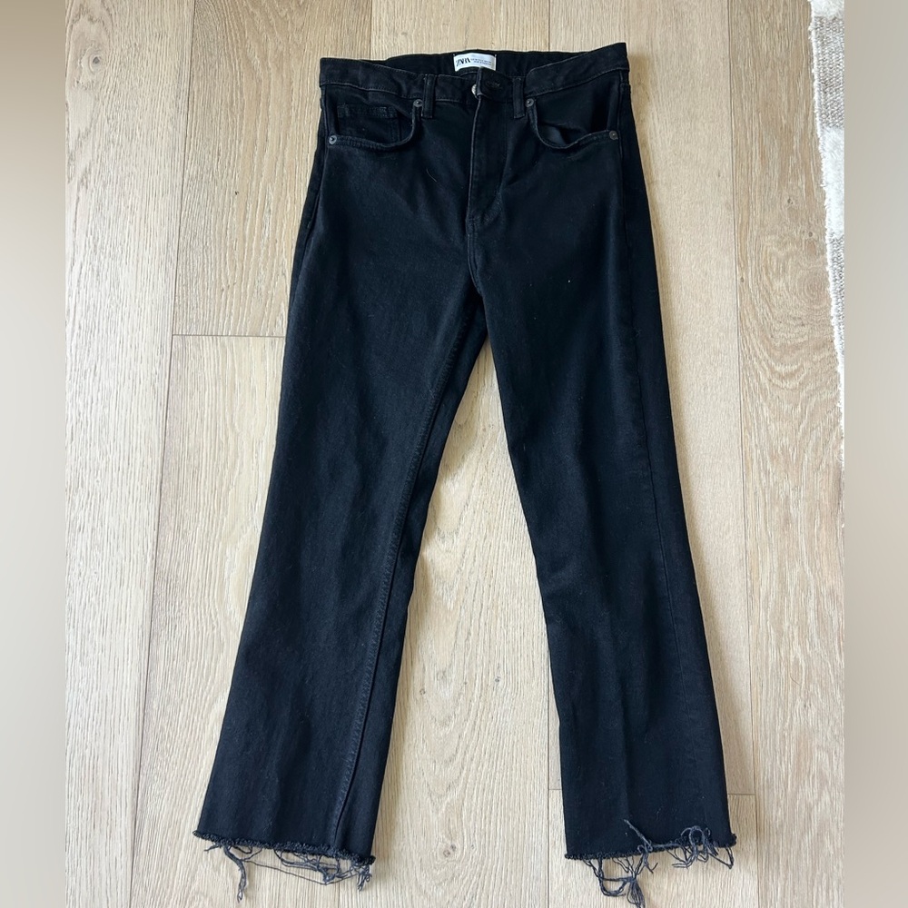 Zara Black Flare Wide Leg Jeans with Classic Style